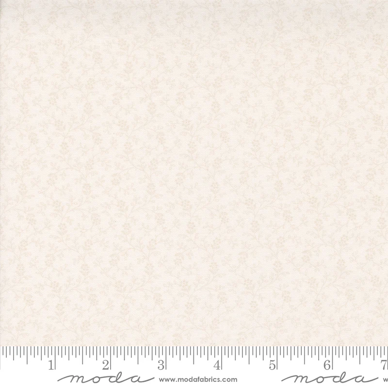 Moda Pre-Cut 25 Piece Fat Quarter Bundle  - Itty Bitty BG Gatherings - Image 17