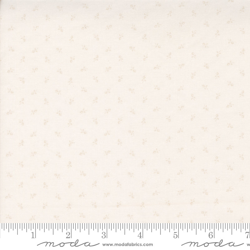 Moda Pre-Cut 25 Piece Fat Quarter Bundle  - Itty Bitty BG Gatherings - Image 9